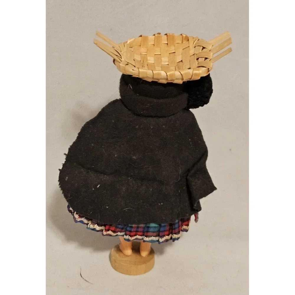 Vintage Traditional Portuguese Doll Nazare Portugal 7